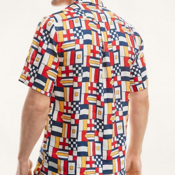 Brooks Brothers Et Vilebrequin Bowling
Shirt in the Mixed Signals Print - Picture 3 of 12